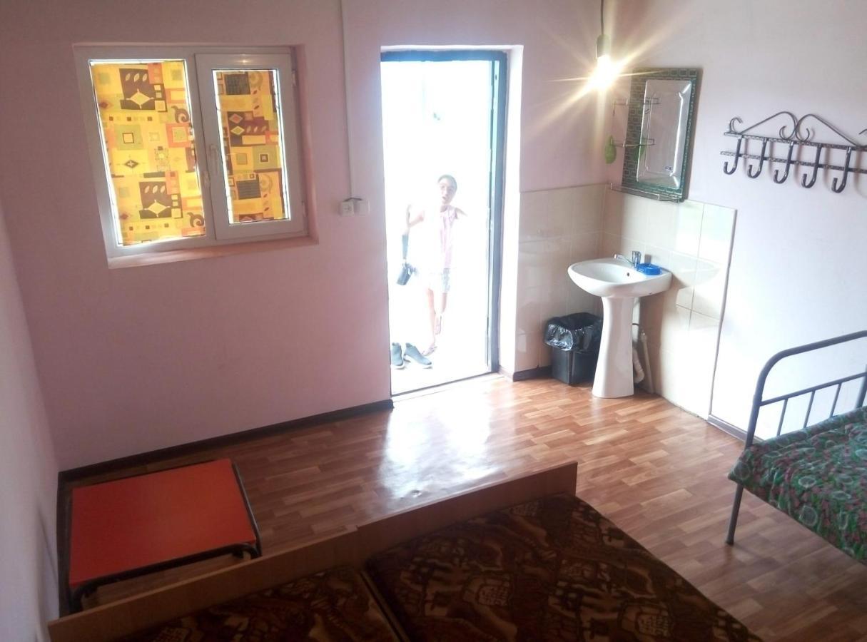Отдых В Капшагае! Vila Kapchagay Exterior foto